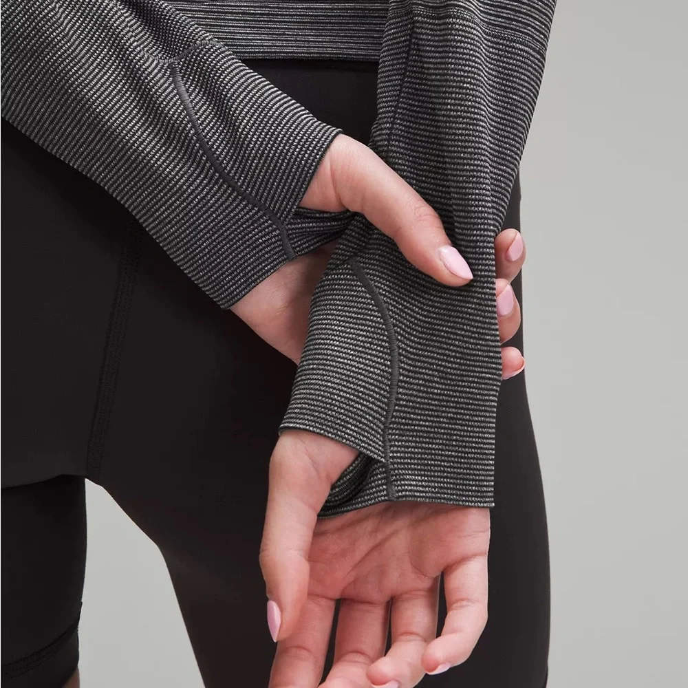 Swiftly Tech Long-Sleeve Shirt 2.0 Waist Length - Picture 7 of 11